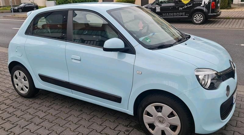 Blau Gebraucht 2015 Renault Twingo Life Kleinwagen | 6.900 € - Bild 1/4