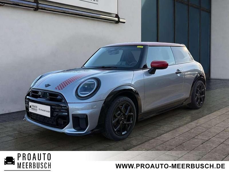 Gebraucht Mini John Cooper Works Coupé 156 PS (114 kW) 2024 Melting silver iii Coupé