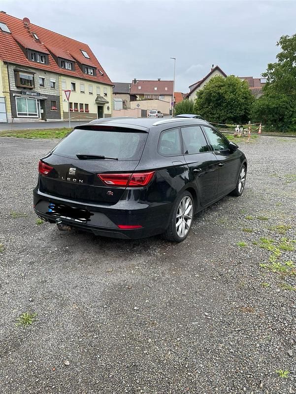 Gebraucht Seat Leon FR 150 PS (110 kW) 2020 Schwarz Kombi