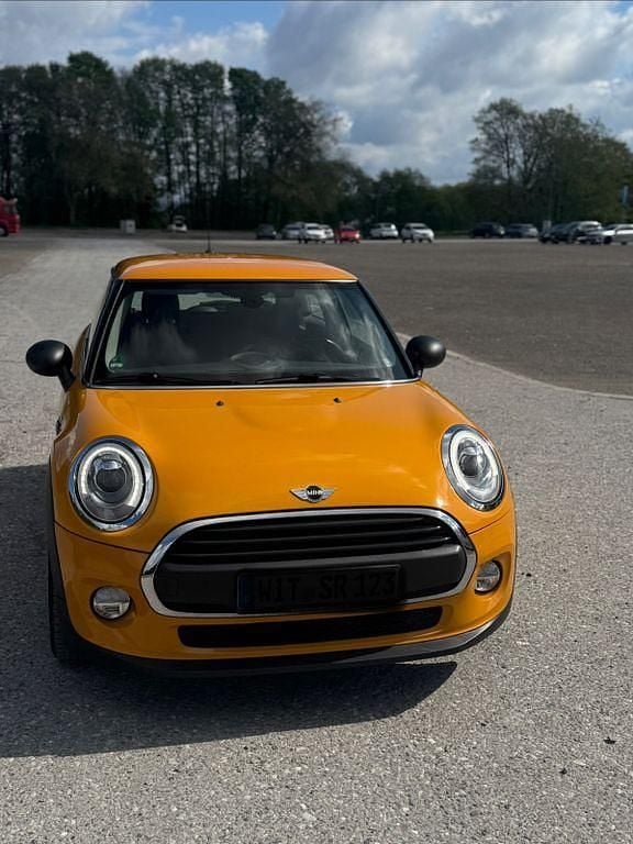 Usado Mini One D 95 HP (69 kW) 2015 Laranja Citadino