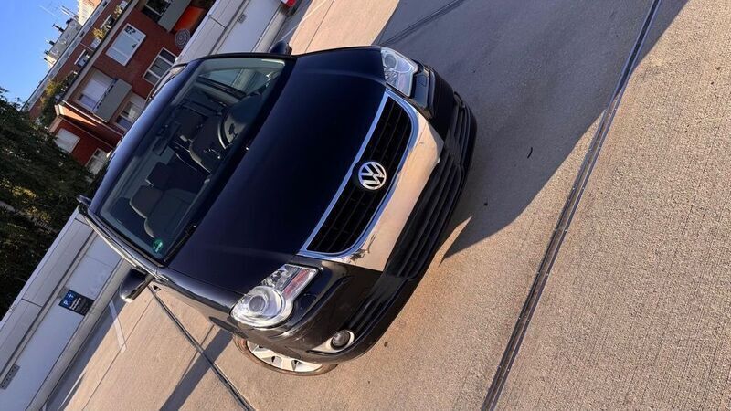 Schwarz Gebraucht 2007 VW Touran Highline Van / Kleinbus | 4.200 € (Etwas zu teuer) - Bild 1/2