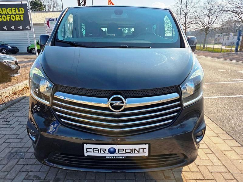 Gebraucht Opel Vivaro 145 PS (106 kW) 2015 Schwarz Van / Kleinbus