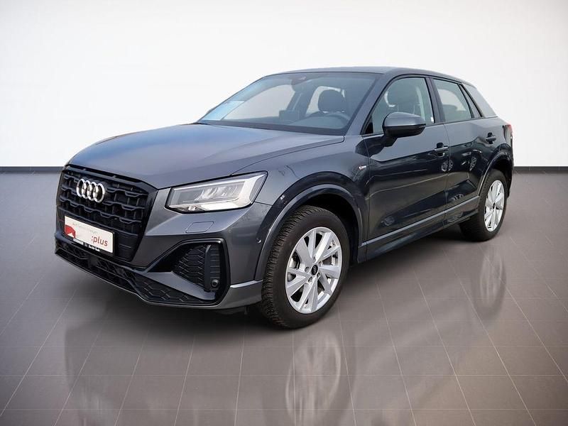 Gebraucht Audi Q2 S-Line 150 PS (110 kW) 2025 Daytonagrau perleffekt SUV