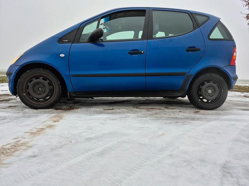 Gebraucht Mercedes A140 82 PS (60 kW) 1998 Blau Kleinwagen