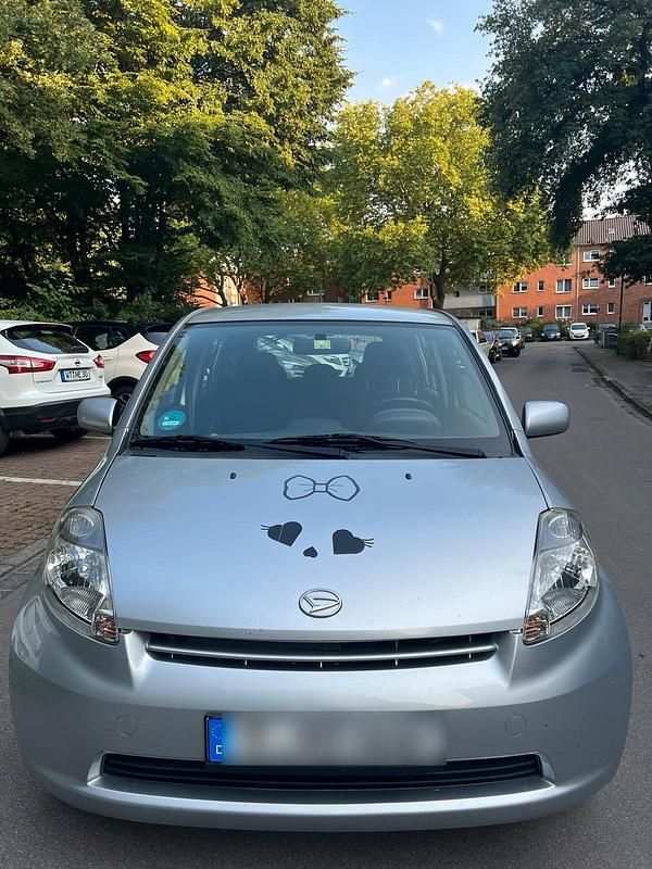 Gebraucht Daihatsu Sirion 91 PS (66 kW) 2009 Grau Kleinwagen
