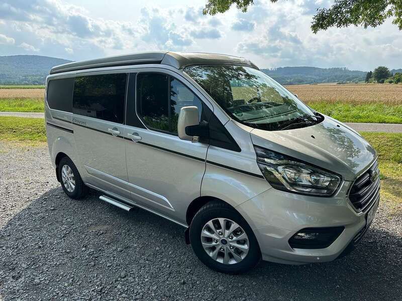Silber Gebraucht 2024 Ford Transit Custom Trend Van | 53.900 € - Bild 1/4