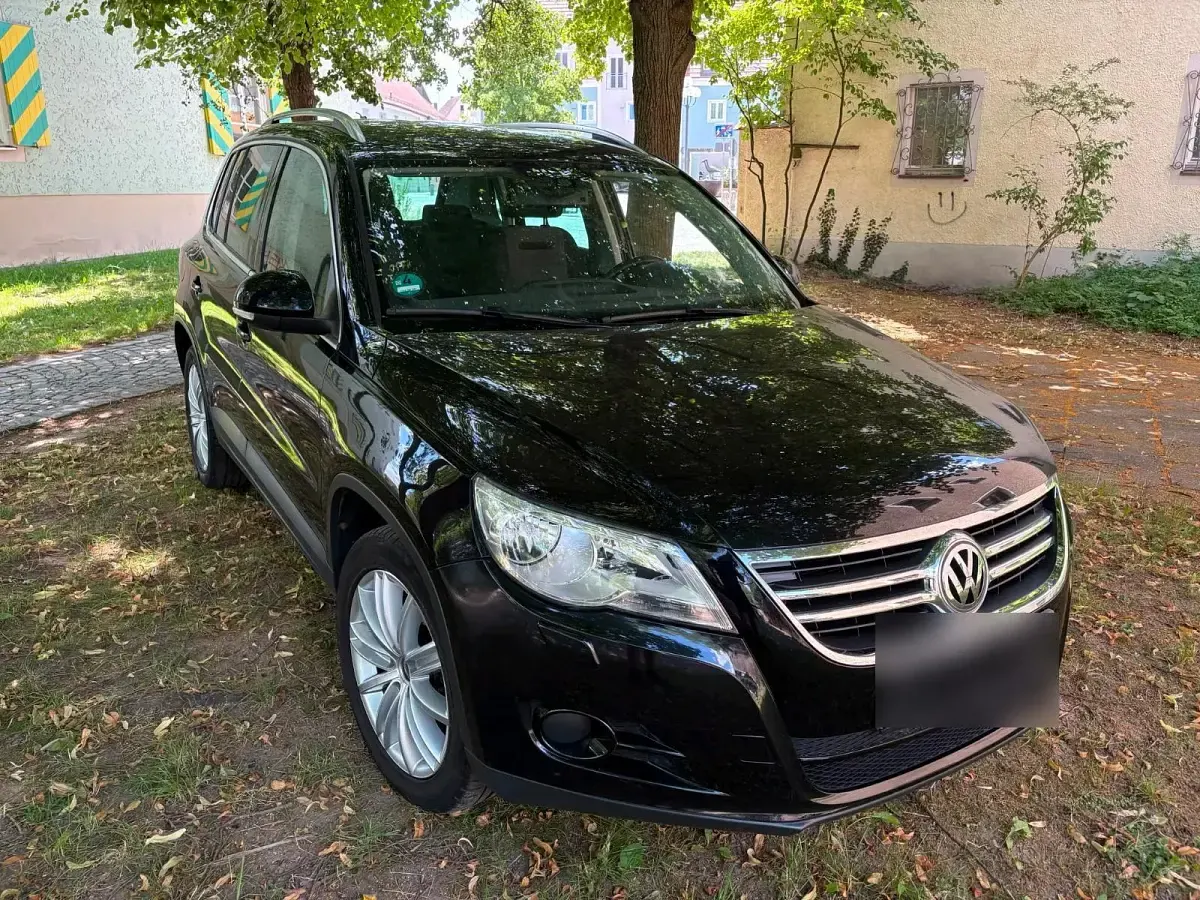 Gebraucht VW Tiguan 140 PS (102 kW) 2009 Schwarz SUV