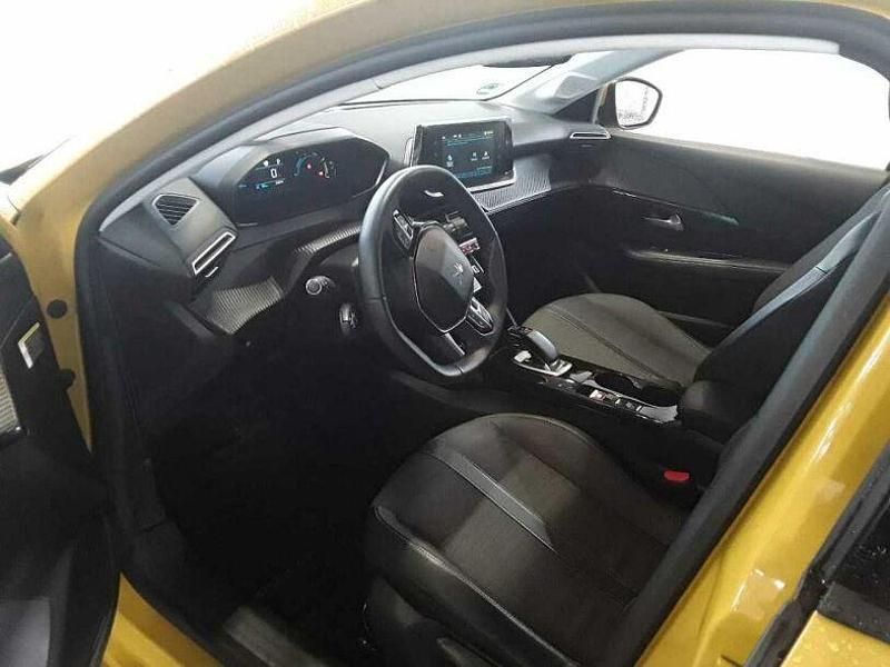 Gebraucht Peugeot 208 Allure 100 kW (136 PS) 2021 Gelb lack gelb faro/typ aussenverkleidun (metallic) Kleinwagen