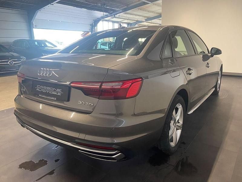 Second-hand Audi A4 Advanced 136 CP (100 kW) 2020 Gri Berlinǎ
