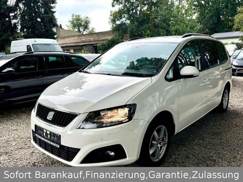 Weiß Gebraucht 2012 Seat Alhambra Van / Kleinbus | 11.499 € (Etwas zu teuer) - Bild 1/4