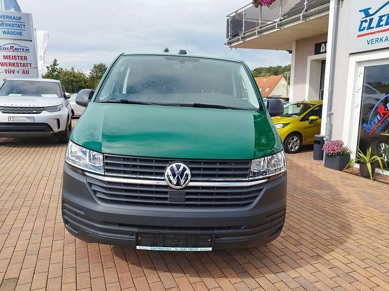Gebraucht VW Transporter 150 PS (110 kW) 2022 Grün Van