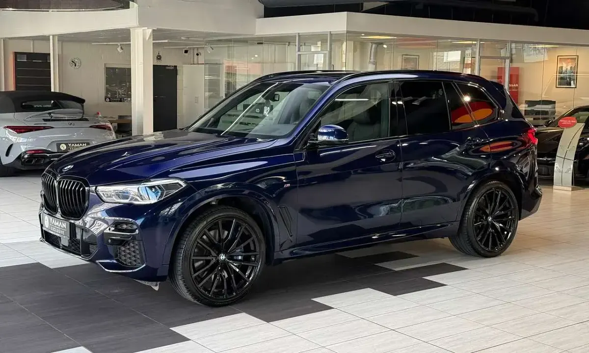 Gebraucht BMW X5 M 530 PS (389 kW) 2023 Tansanitblau ii metallic SUV