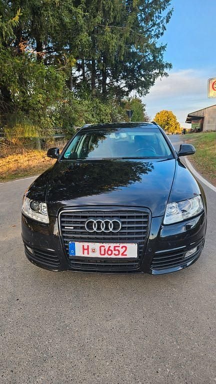 Schwarz Gebraucht 2010 Audi A6 Performance Kombi | 2.950 € (Superpreis) - Bild 1/4