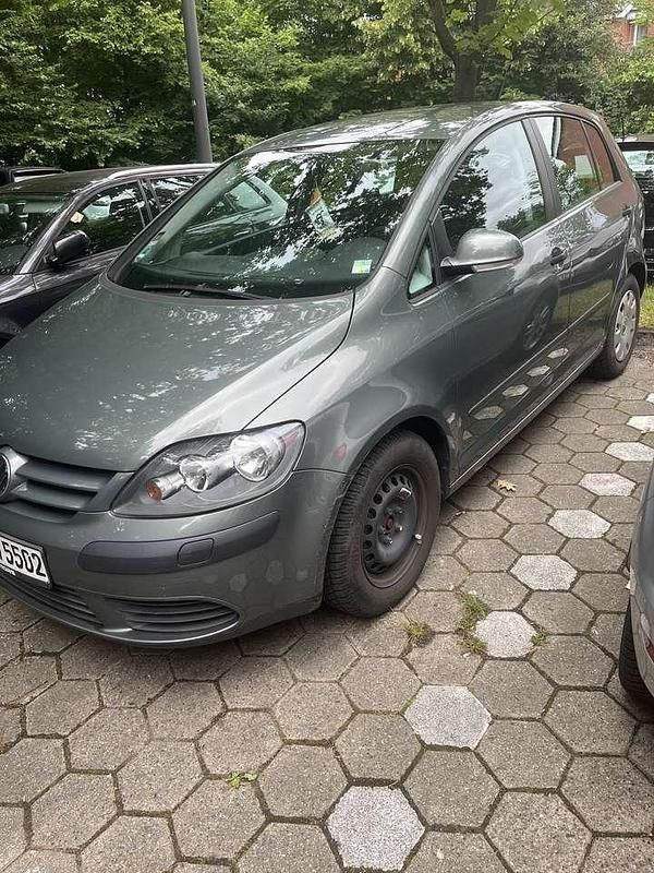 Grün Gebraucht 2005 VW Golf Plus Cross Trendline Van / Kleinbus | 2.990 € (Fairer Preis) - Bild 1/3