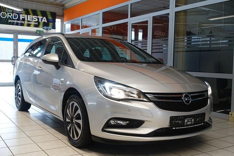 Gebraucht Opel Astra Edition 105 PS (77 kW) 2019 Silber Kombi