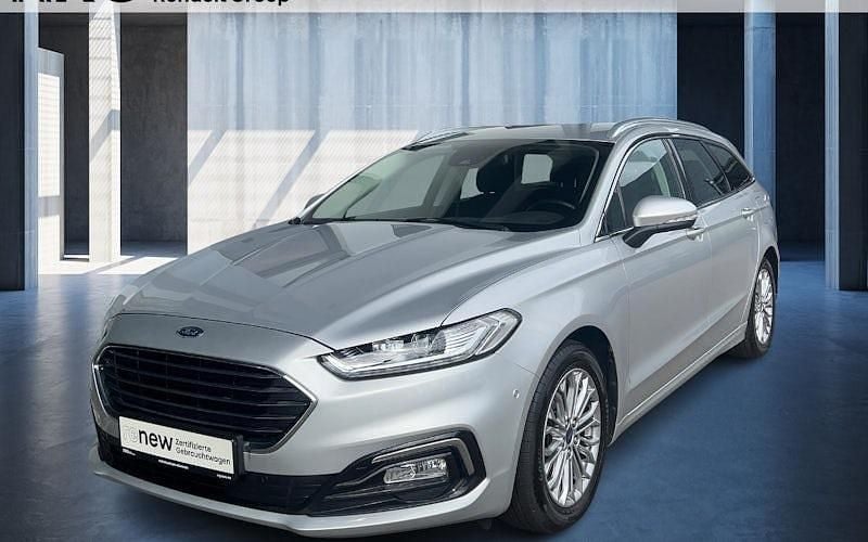 Gebraucht Ford Mondeo Titanium 150 PS (110 kW) 2022 Silber Kombi