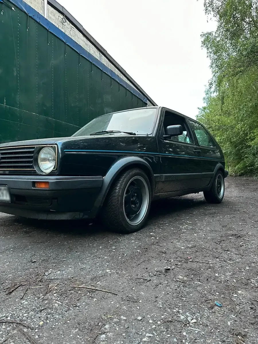 Gebraucht VW Golf II GTI 116 PS (85 kW) 1991 Blau Kleinwagen
