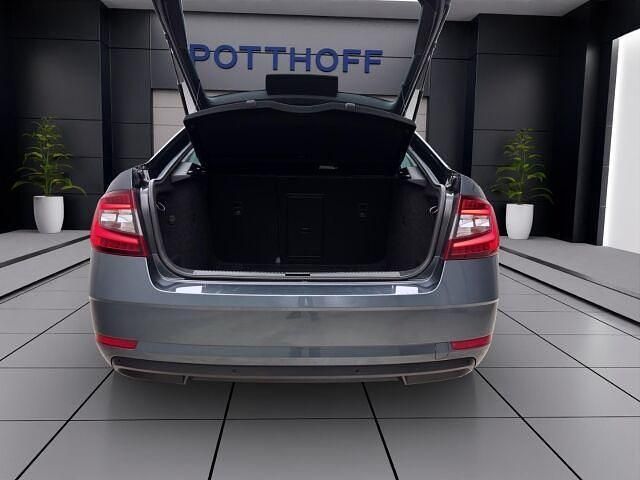 Gebraucht Skoda Octavia Style 150 PS (110 kW) 2017 Grau Limousine