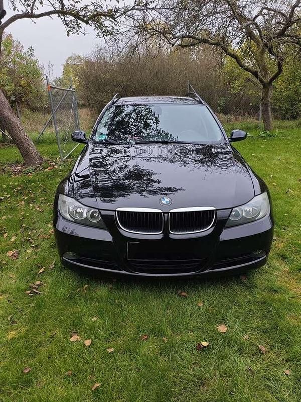 Gebraucht BMW 320 163 PS (119 kW) 2007 Kombi