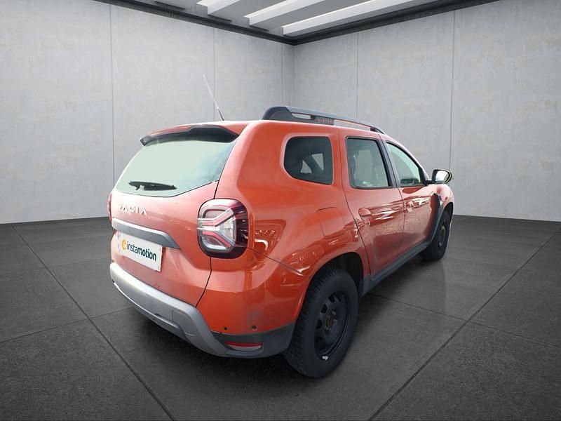 Gebraucht Dacia Duster 131 PS (96 kW) 2023 Orange SUV