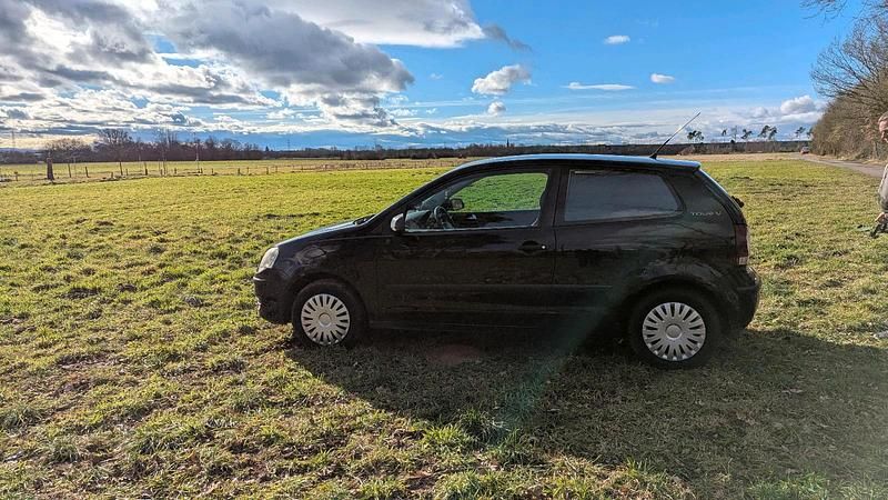 Schwarz Gebraucht 2007 VW Polo Kleinwagen | 800 € (Superpreis) - Bild 1/4