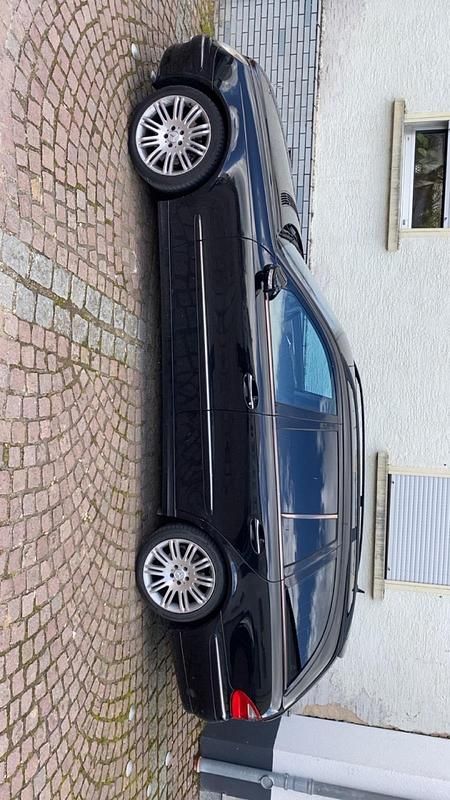 Gebraucht Mercedes E320 Avantgarde 224 PS (164 kW) 2007 Schwarz Kombi