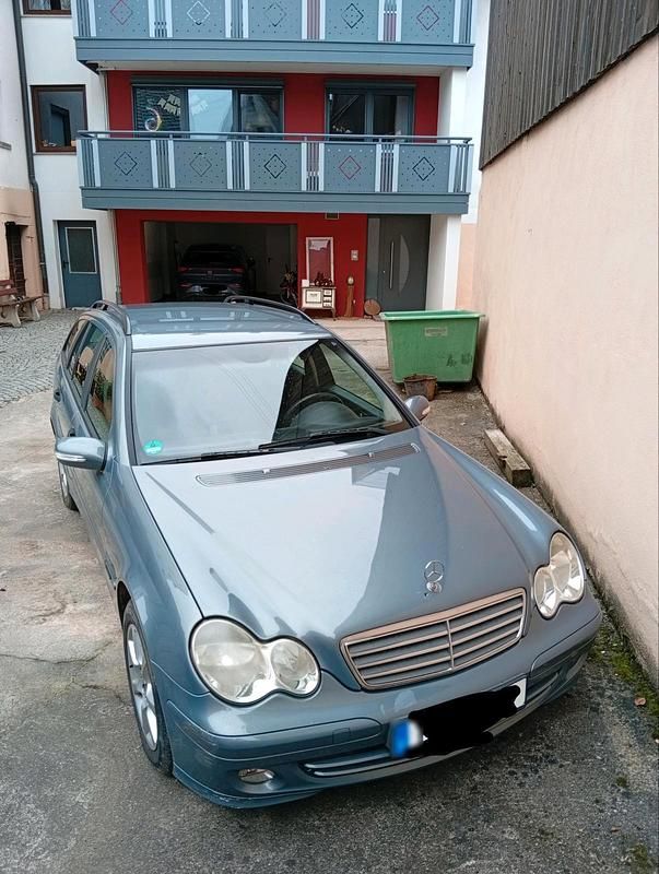 Gebraucht Mercedes C200 122 PS (89 kW) 2004 Grau Kombi