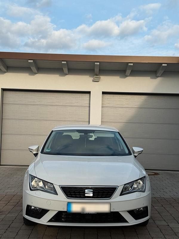 Gebraucht Seat Leon 131 PS (96 kW) 2019 Weiß Limousine