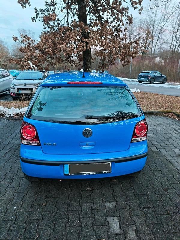Gebraucht VW Polo 54 PS (39 kW) 2006 Blau Kleinwagen