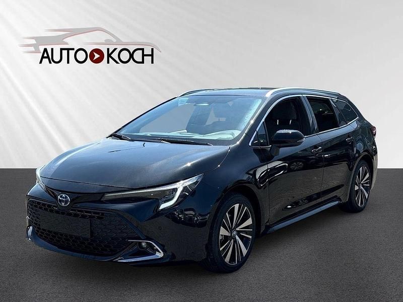 Neu Toyota Corolla 140 PS (102 kW) 2025 Schwarz Kombi