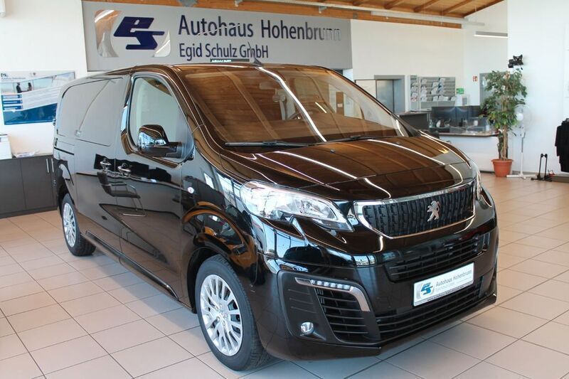 Schwarz Gebraucht 2022 Peugeot Expert Premium Van | 31.990 € - Bild 1/4