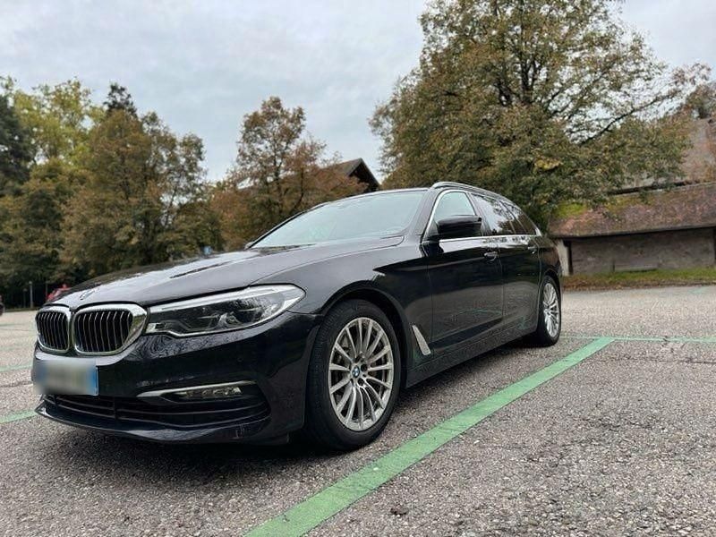 Schwarz Gebraucht 2019 BMW 530 Limousine | 19.780 € (Superpreis) - Bild 1/4