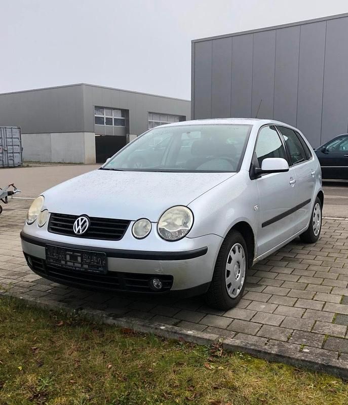 Silber Gebraucht 2003 VW Polo Kleinwagen | 1.100 € (Guter Preis) - Bild 1/4