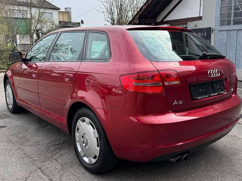 Gebraucht Audi A3 Sportback 125 PS (91 kW) 2009 Granatrot perleffekt Kleinwagen