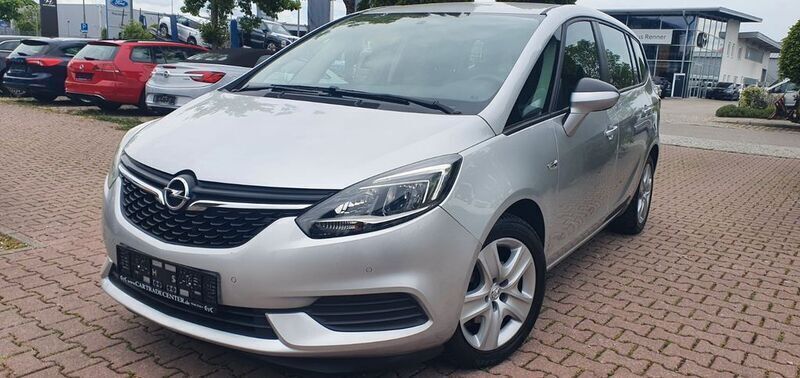 Silber Gebraucht 2017 Opel Zafira Edition Van / Kleinbus | 9.990 € (Fairer Preis) - Bild 1/4