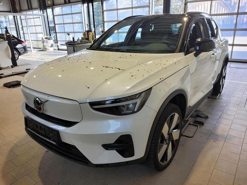Gebraucht Volvo XC40 Plus 169 kW (231 PS) 2023 Weiß SUV