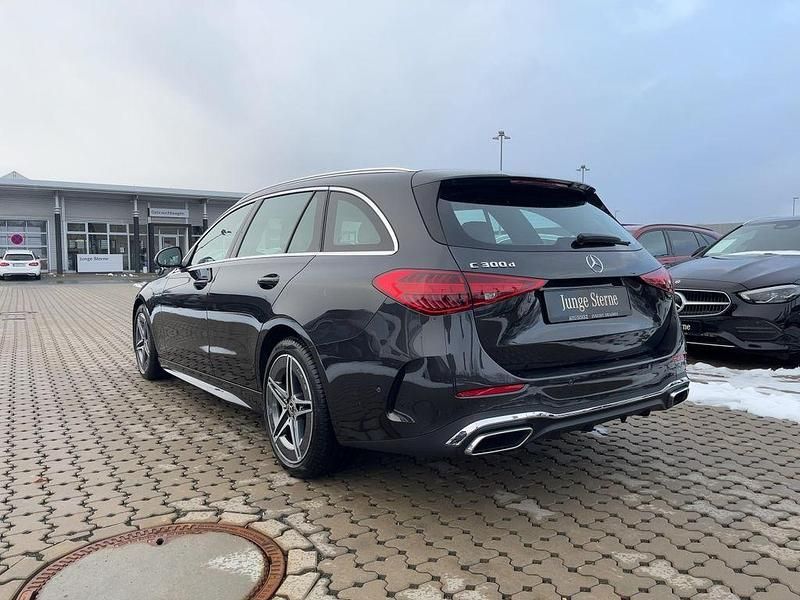 Gebraucht Mercedes C300 AMG 265 PS (194 kW) 2025 Grau Limousine