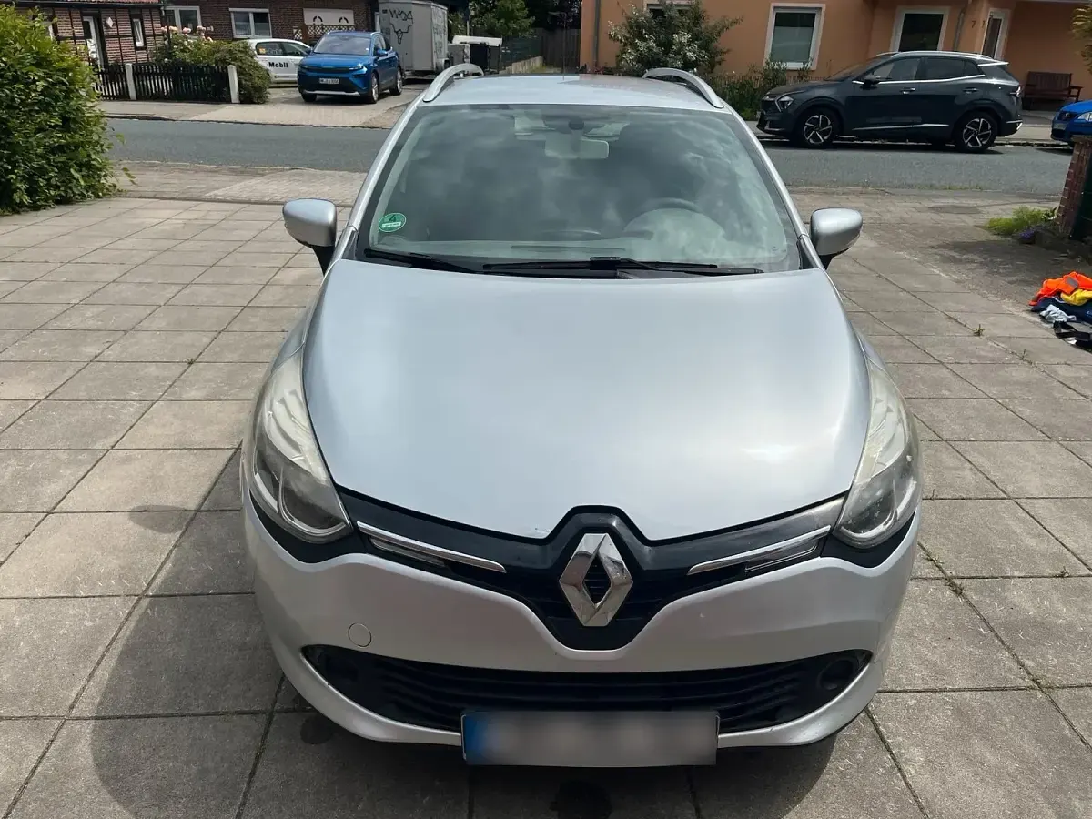 Gebraucht Renault Clio GrandTour 75 PS (55 kW) 2014 Silber Kombi