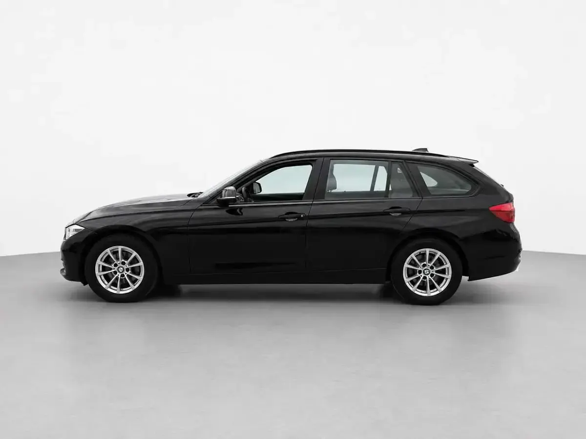 Gebraucht BMW 320 Advantage 190 PS (139 kW) 2017 Schwarz ii Kombi