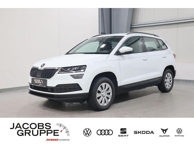 Weiß Gebraucht 2017 Skoda Karoq Style SUV | 19.465 € (Fairer Preis) - Bild 1/4