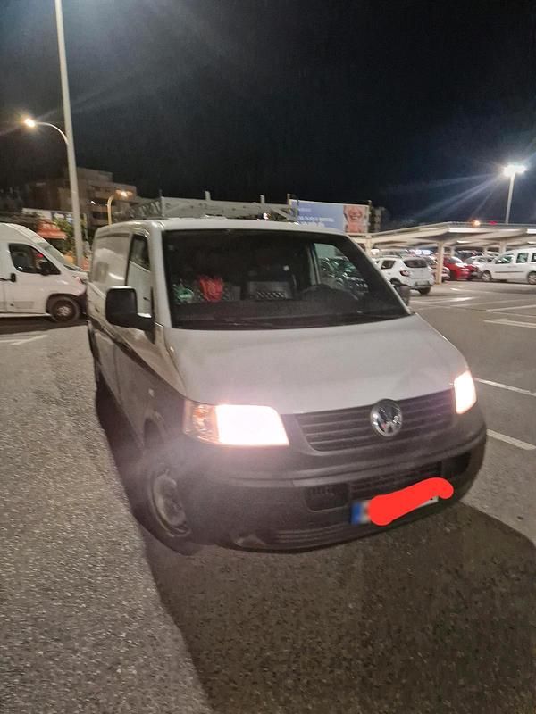 Gebraucht VW Transporter 131 PS (96 kW) 2006 Andere farben Van