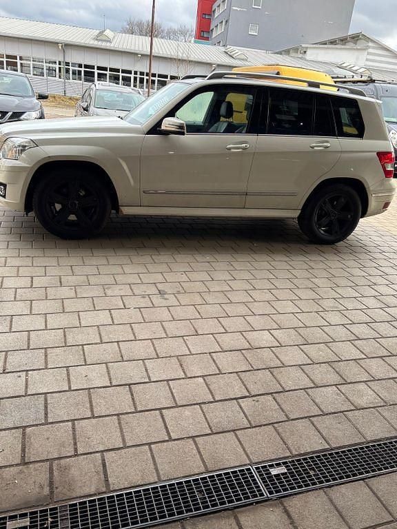 Gebraucht Mercedes GLK350 224 PS (164 kW) 2009 Weiß SUV