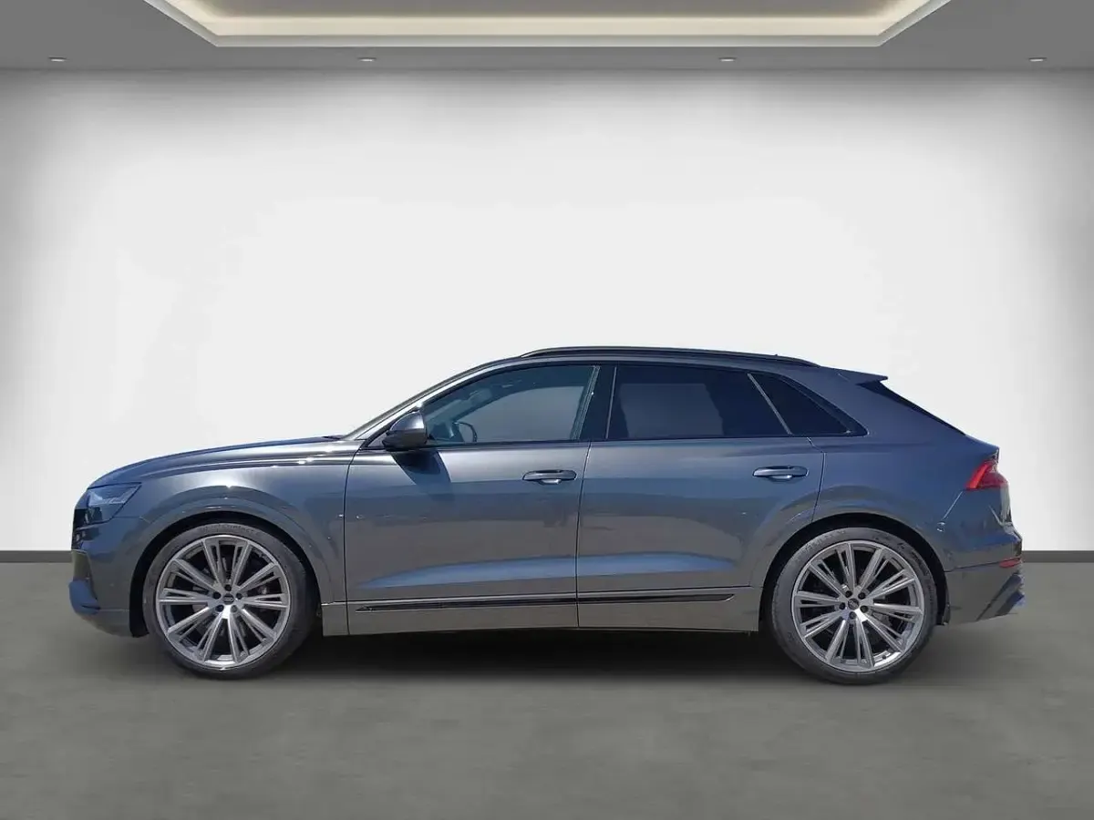 Gebraucht Audi SQ8 Sport 507 PS (372 kW) 2023 Daytonagrau perleffekt SUV