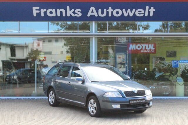 Grau metallic Gebraucht 2005 Skoda Octavia Ambiente Kombi | 2.950 € (Fairer Preis) - Bild 1/4