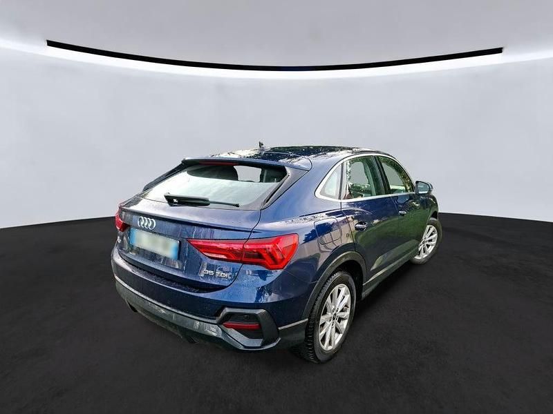 Gebraucht Audi Q3 Basis 150 PS (110 kW) 2022 Blau SUV