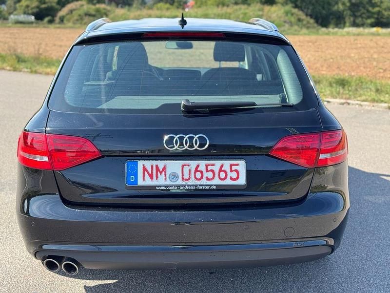 Gebraucht Audi A4 Ambition 150 PS (110 kW) 2013 Schwarz Kombi