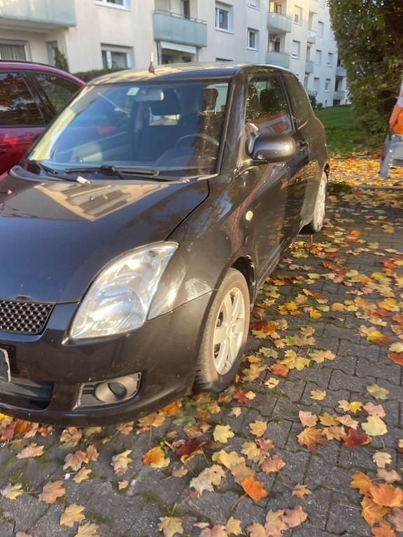 Usado Suzuki Swift Basic 94 HP (69 kW) 2010 Preto Citadino