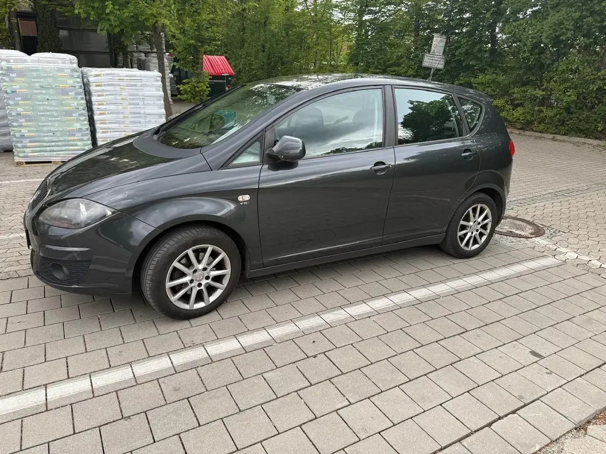 Gebraucht Seat Altea 125 PS (91 kW) 2009 Grau Kombi