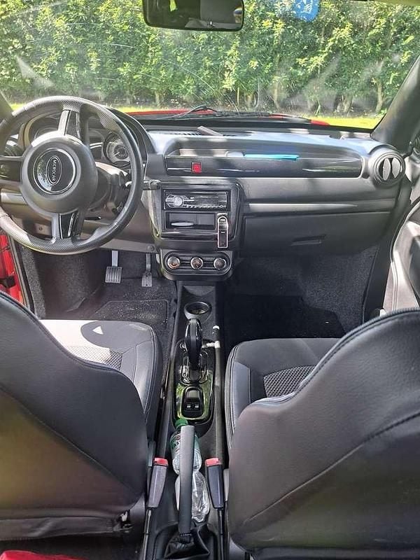 Rot Gebraucht 2018 Microcar Dué Kleinwagen | 7.999 € - Bild 1/4