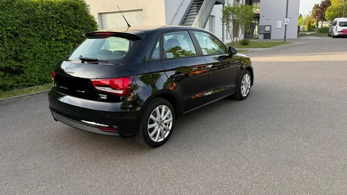 Usata Audi A1 Premium 95 CV (69 kW) 2017 Nero Utilitaria